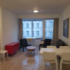 2 Bedrooms , Bruselas Bélgica